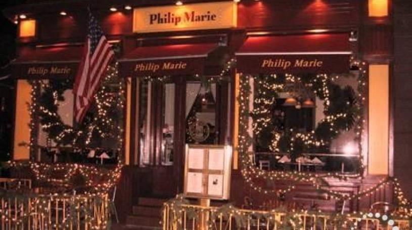 Image via gayhop.com