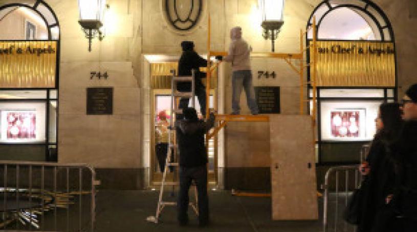 Capturing a Side Street Artist at Work